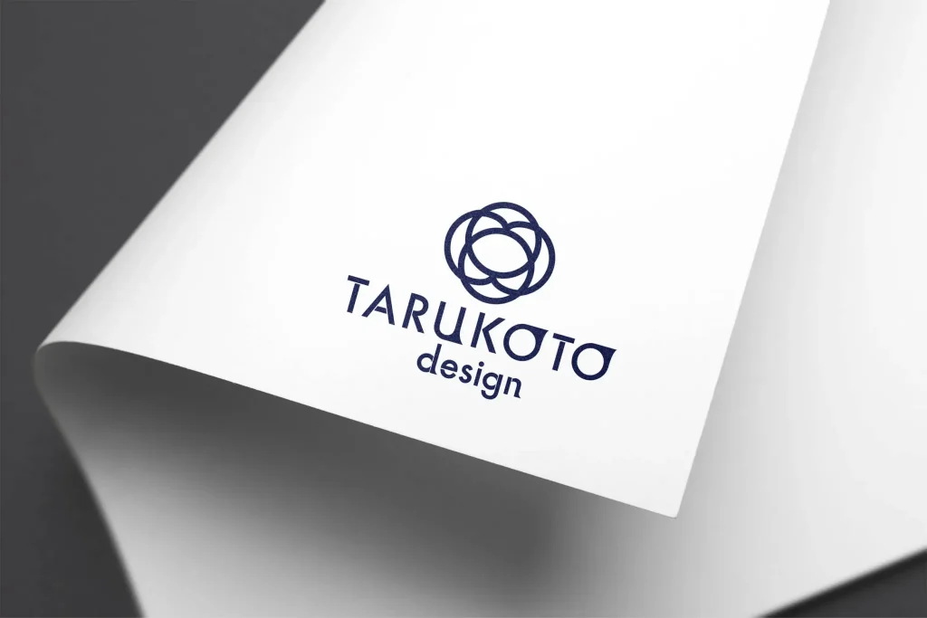 TARUKOTOdesignのロゴデザインの使用イメージ